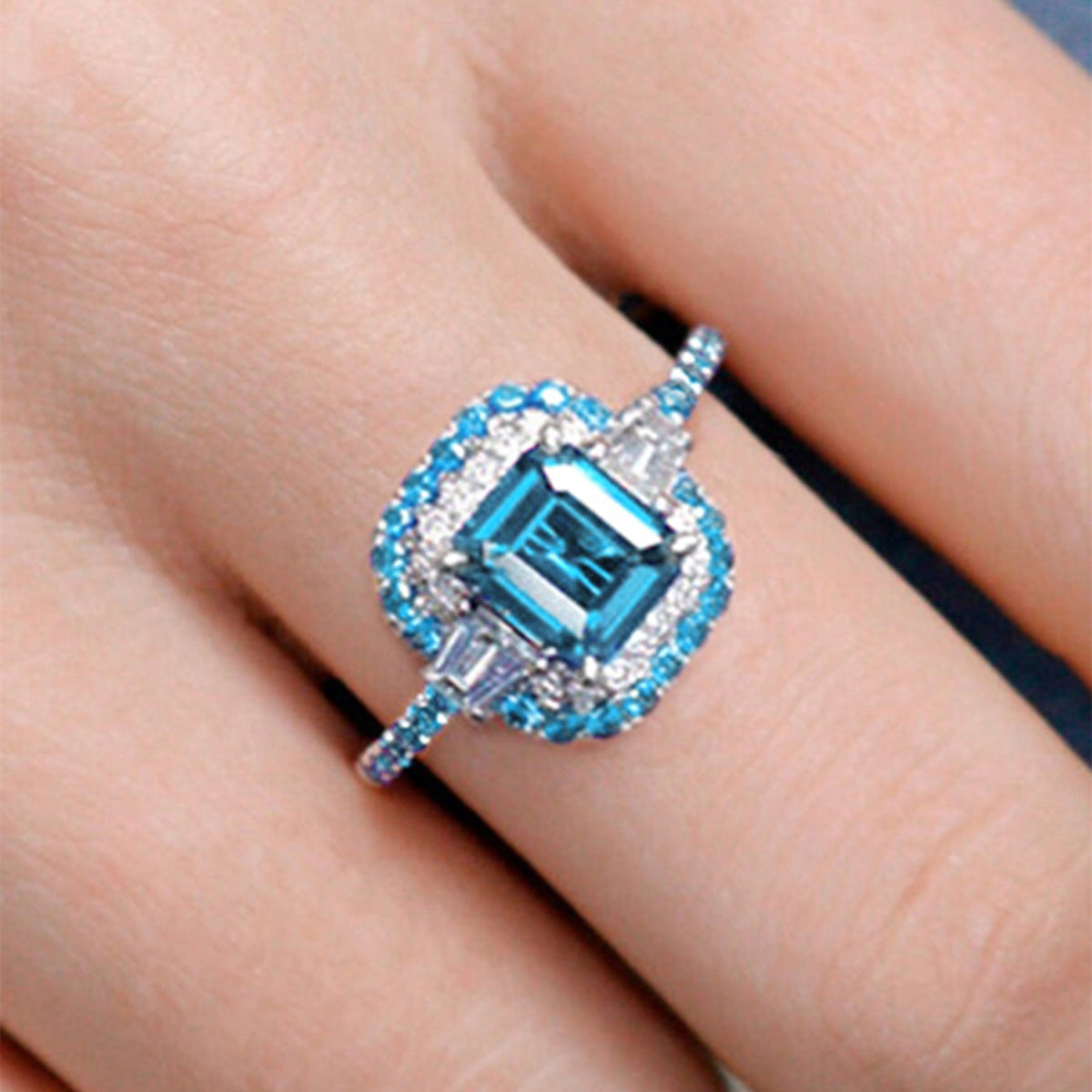 Beautiful Ring with Unique Style