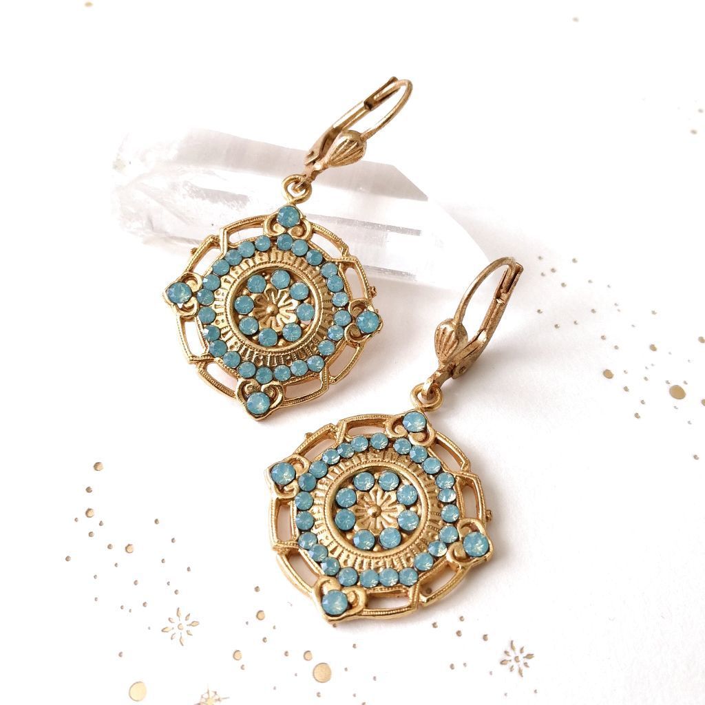 Stunning Earring for Daily Wear