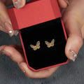 Charming Gold Earring for Any Occasion