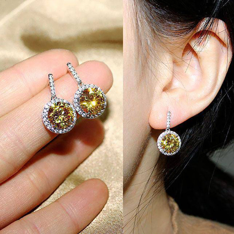 Stunning Earring for Daily Wear
