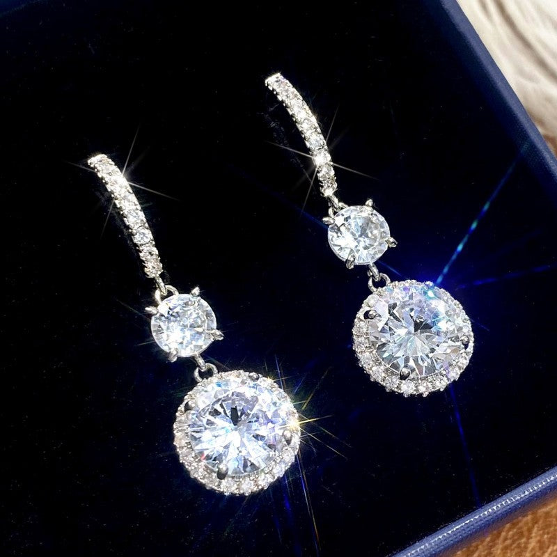 Elegant Earring for Every Occasion