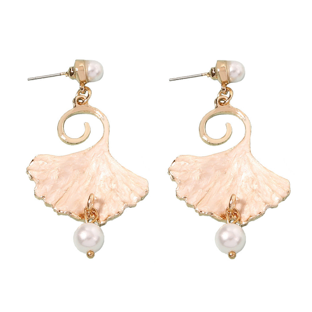 Elegant Pearl Earring for Every Occasion