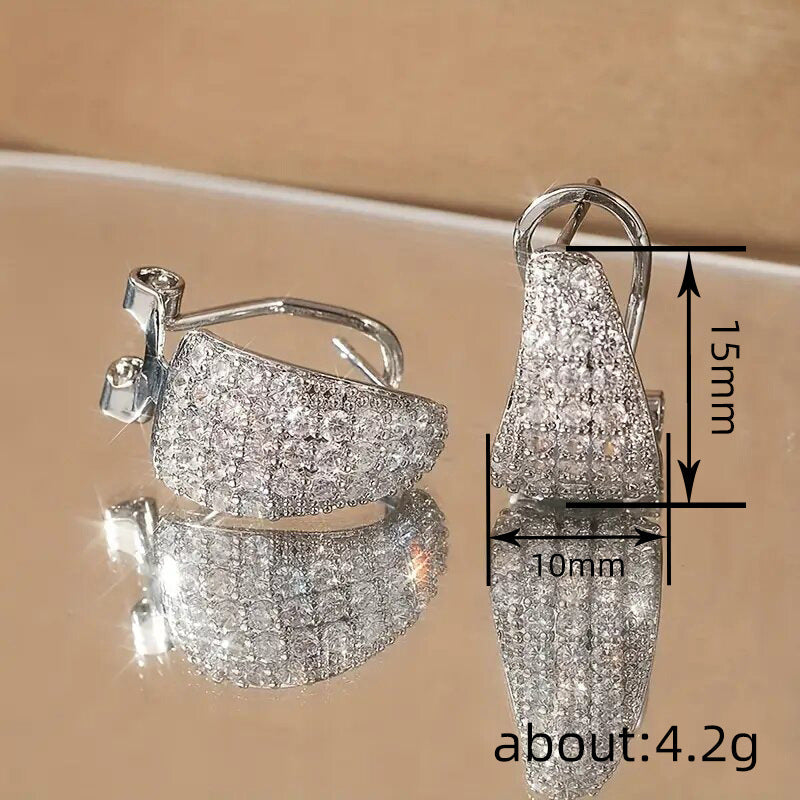Charming Piece for Any Occasion