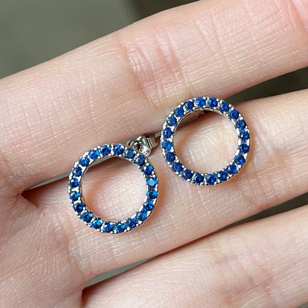 Classic Earring with Timeless Appeal