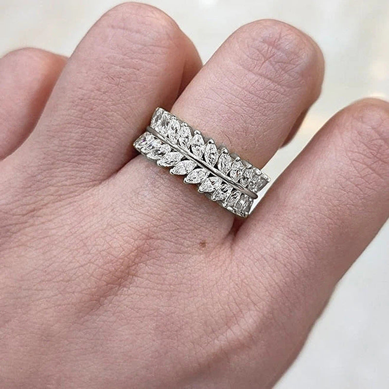 Beautiful Set with Unique Style