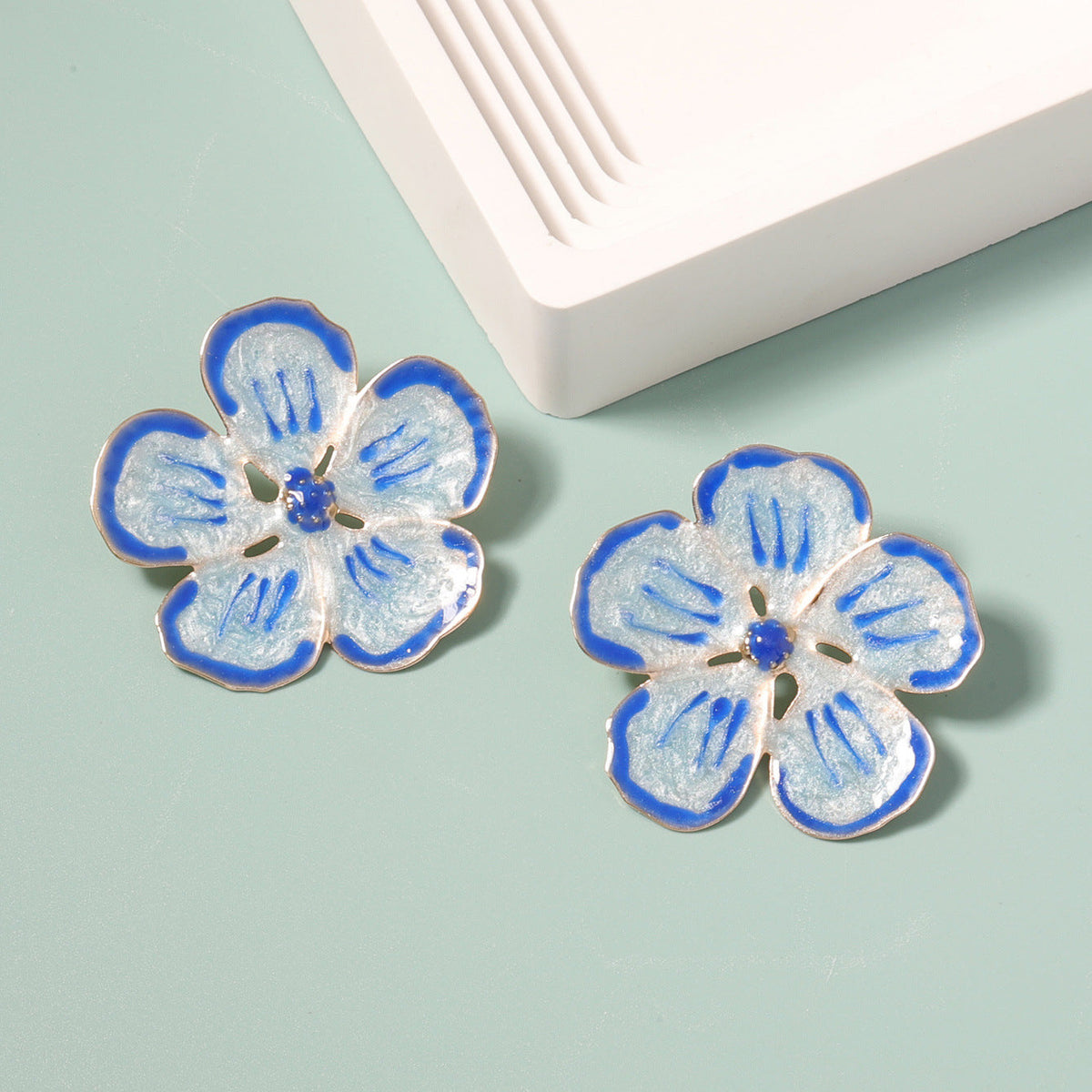 Elegant Earring for Every Occasion