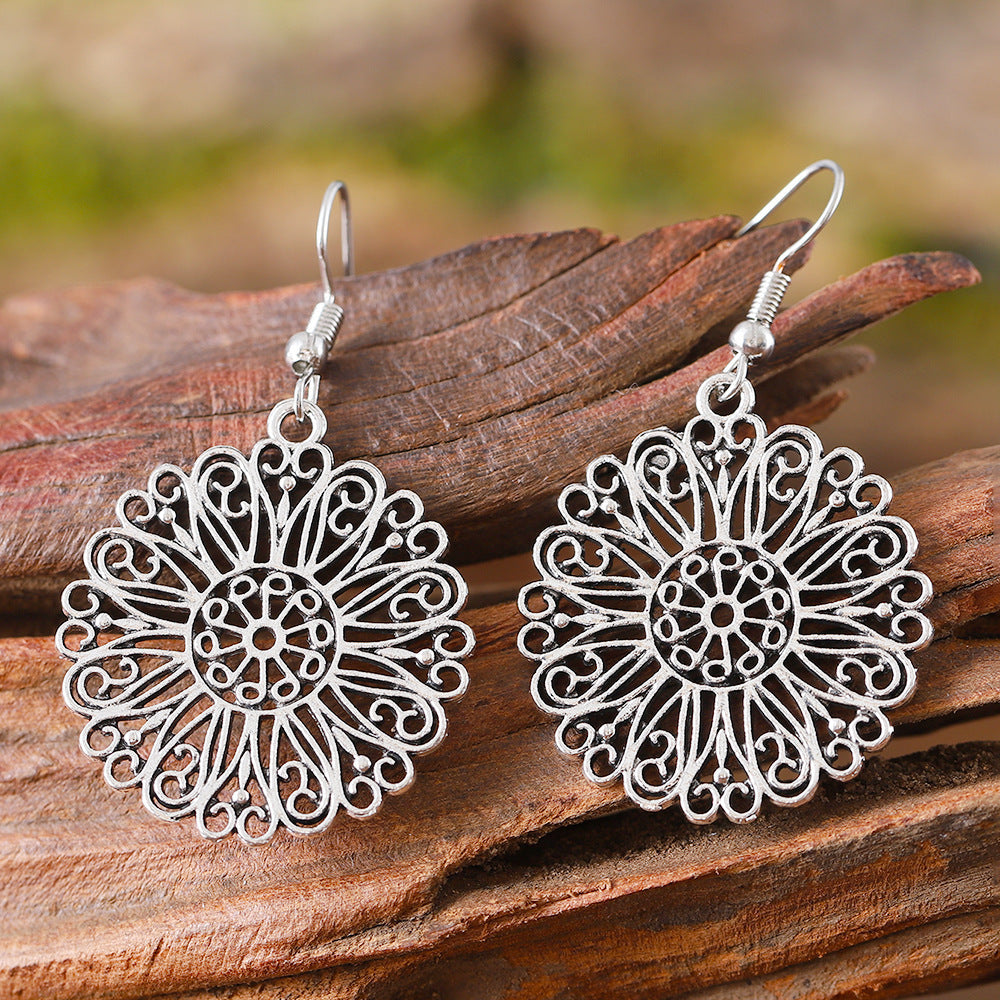 Beautiful Silver Earring with Unique Style