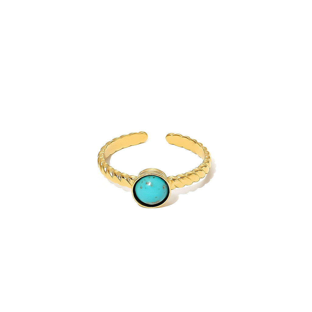 Charming Gold Ring for Any Occasion