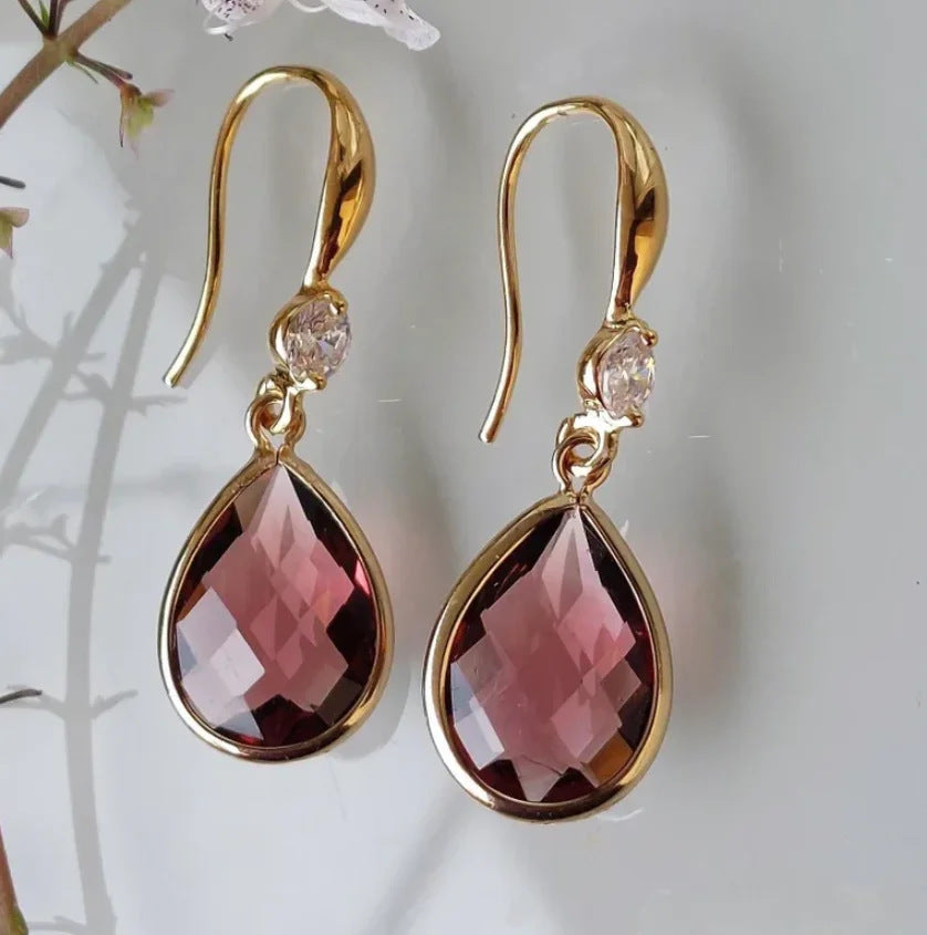 Charming Earring for Any Occasion
