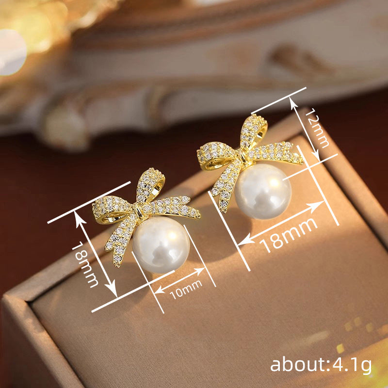 Romantic Pearl Earring for Special Moments