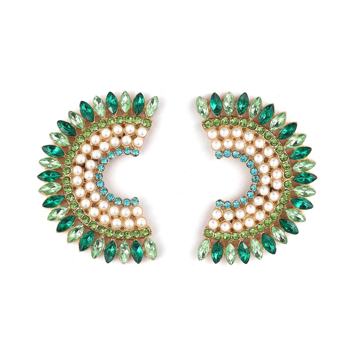 Classic Pearl Earring with Timeless Appeal
