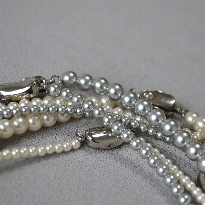 Beautiful Pearl Necklace with Unique Style