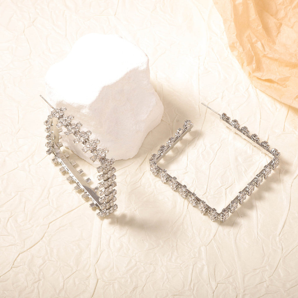 Stunning Earring for Daily Wear
