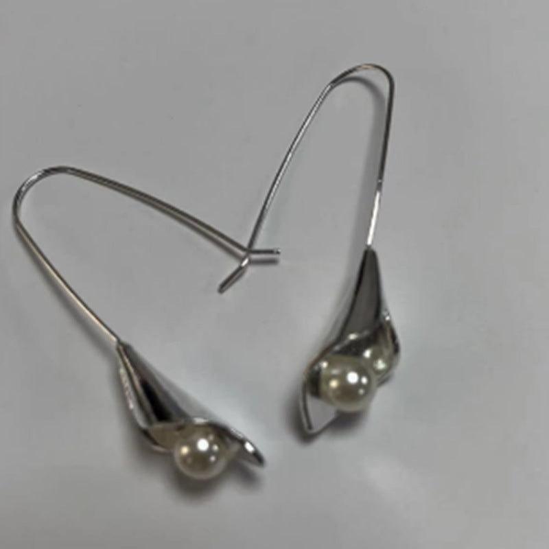 Stunning Silver Earring for Daily Wear