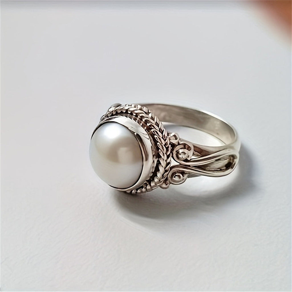 Elegant Silver Ring for Every Occasion