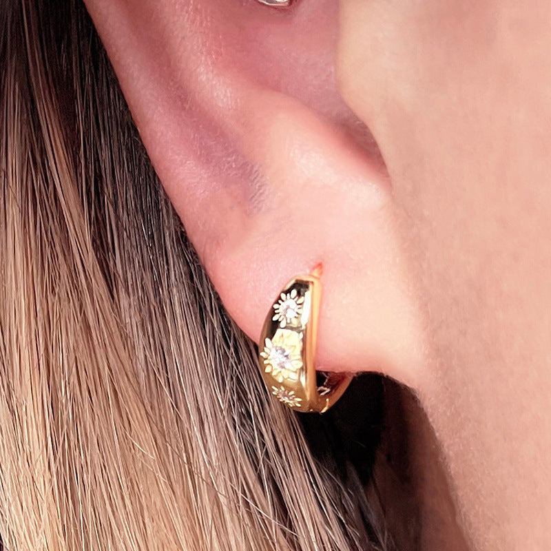 Delicate Artisan Gold Earring