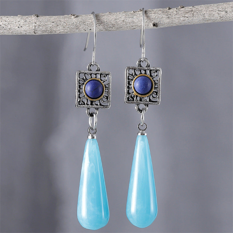 Classic Earring with Timeless Appeal