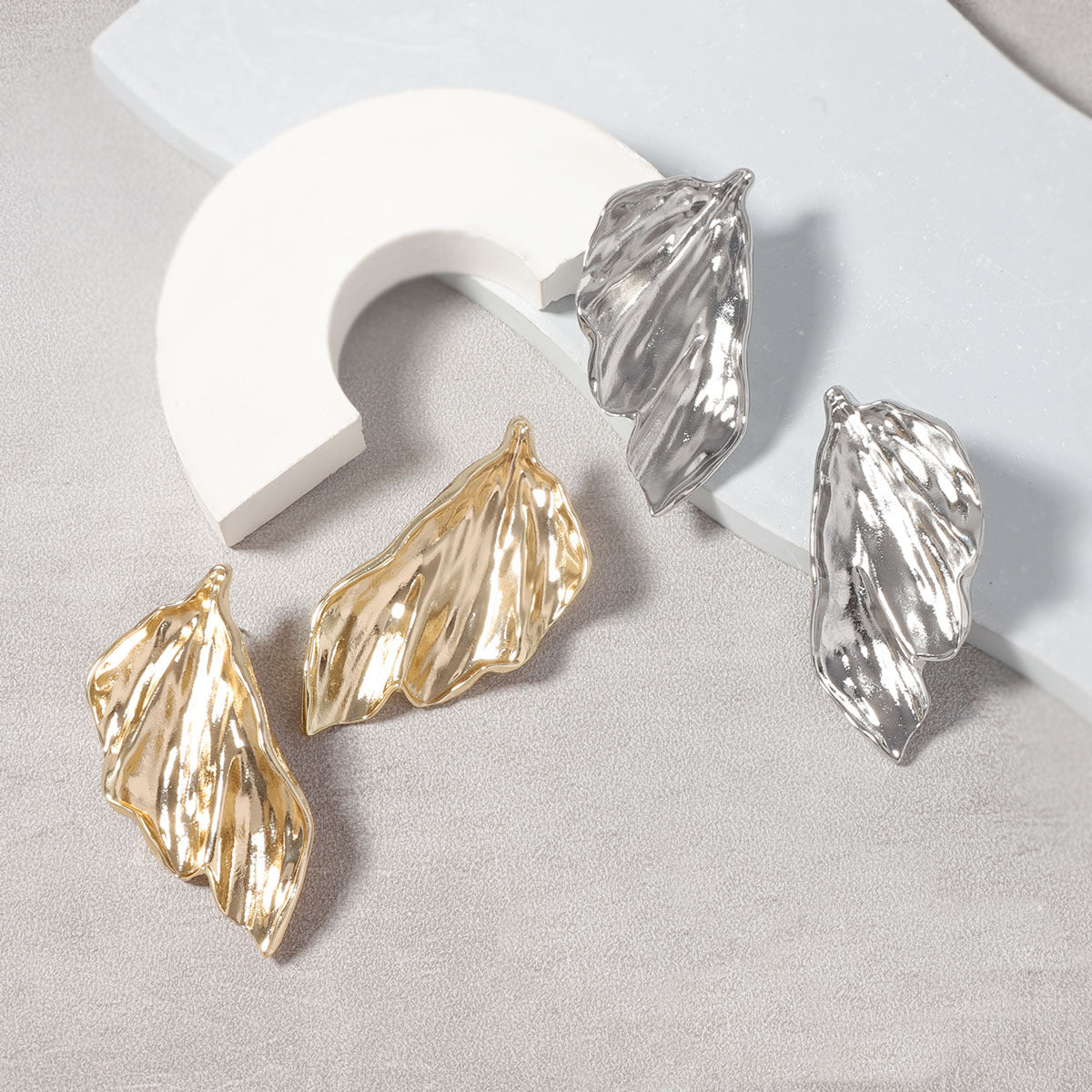 Romantic Earring for Special Moments