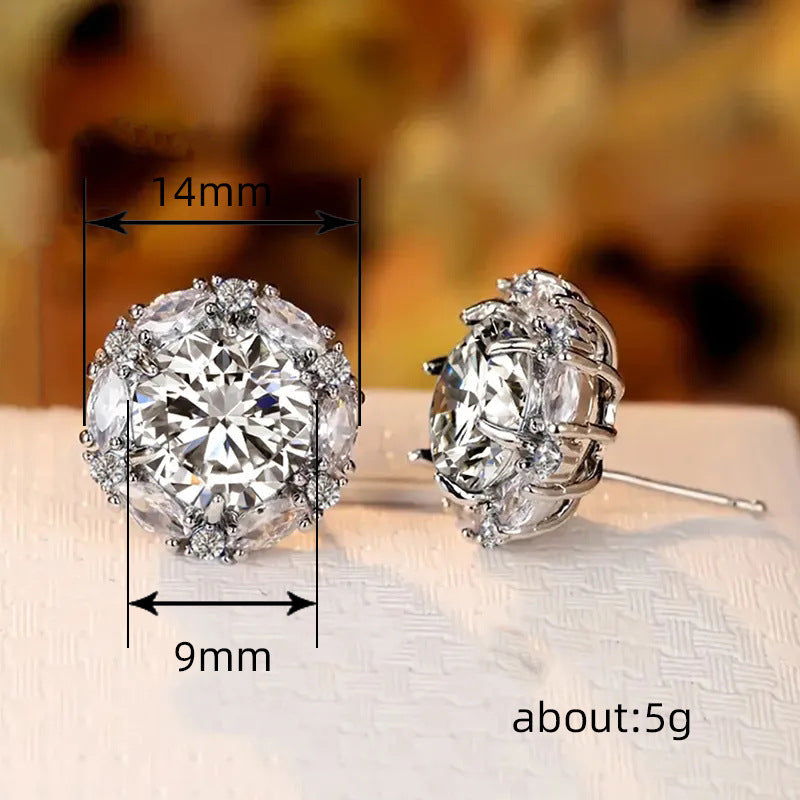 Charming Earring for Any Occasion