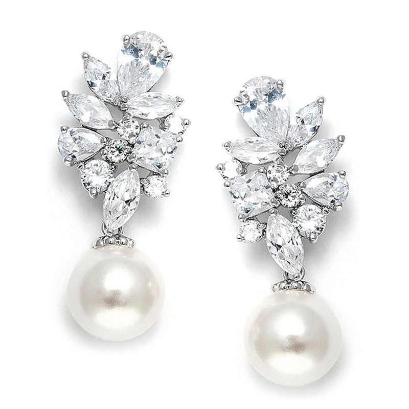 Beautiful Pearl Earring with Unique Style