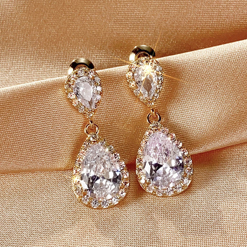 Classic Earring with Timeless Appeal