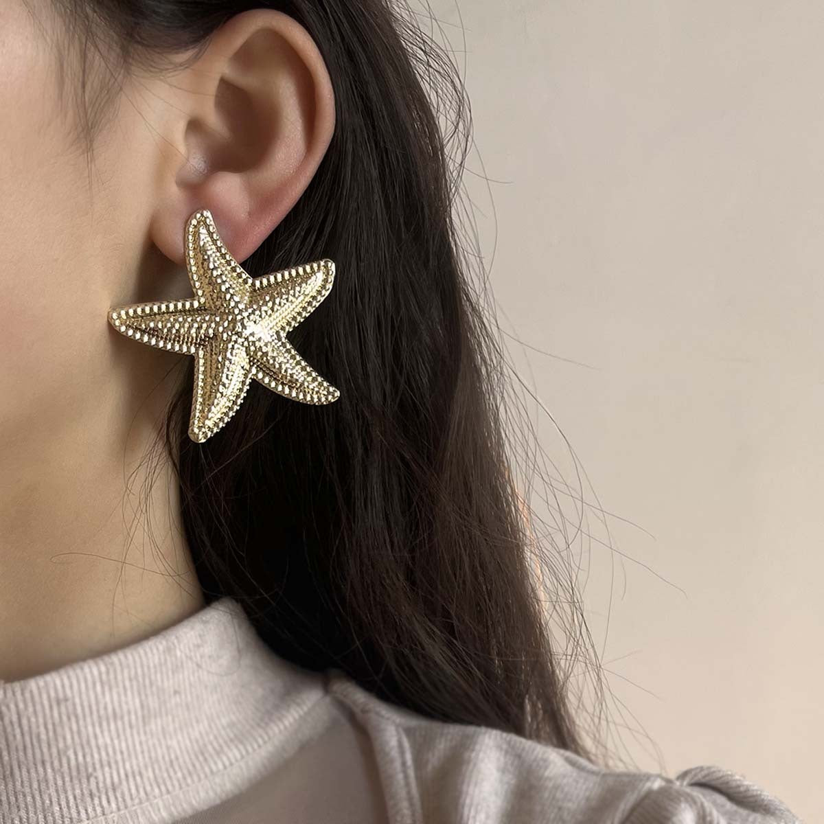 Stunning Earring for Daily Wear