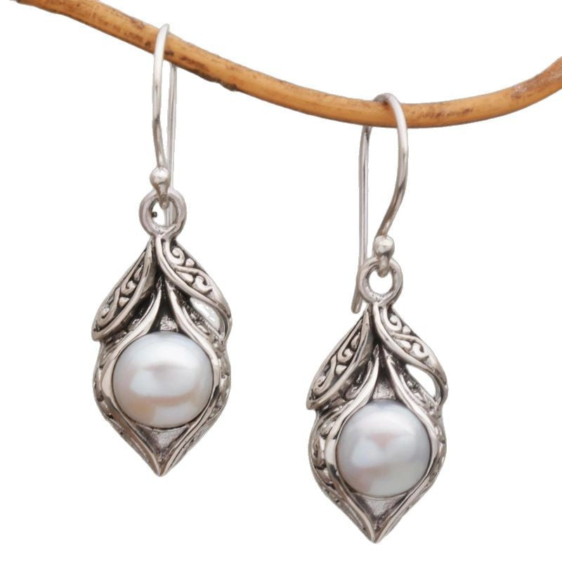Beautiful Silver Earring with Unique Style