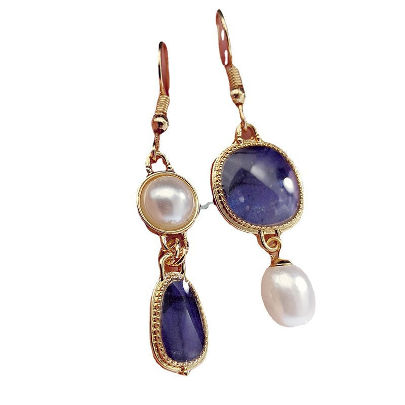 Romantic Pearl Earring for Special Moments