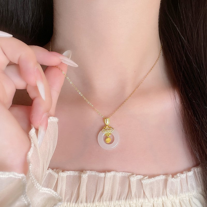 Classic Necklace with Timeless Appeal