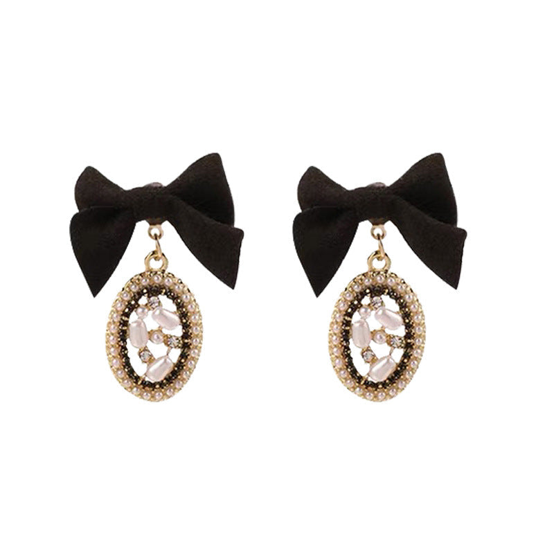 Stunning Pearl Earring for Daily Wear