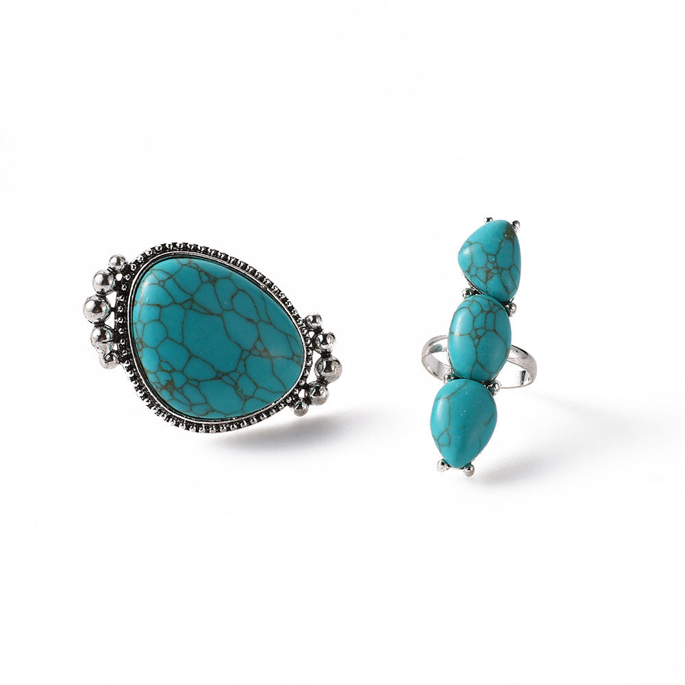 Beautiful Set with Unique Style