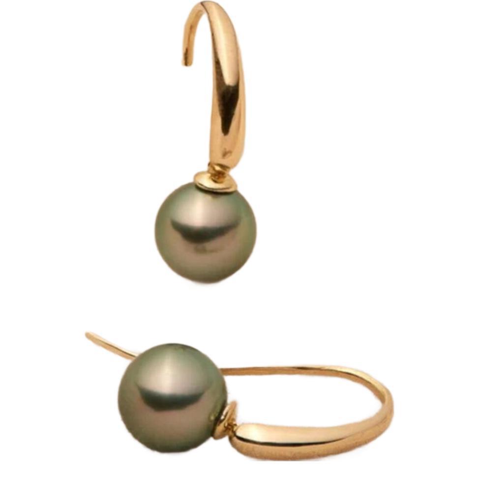 Romantic Pearl Earring for Special Moments