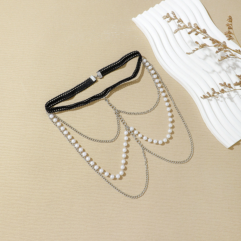 Classic Pearl Chain with Timeless Appeal