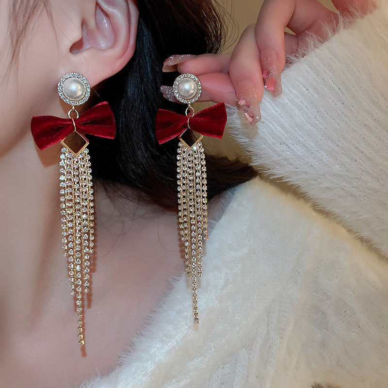 Classic Pearl Earring with Timeless Appeal