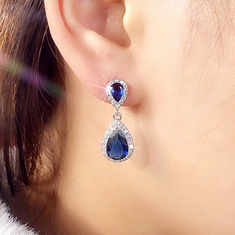 Classic Earring with Timeless Appeal