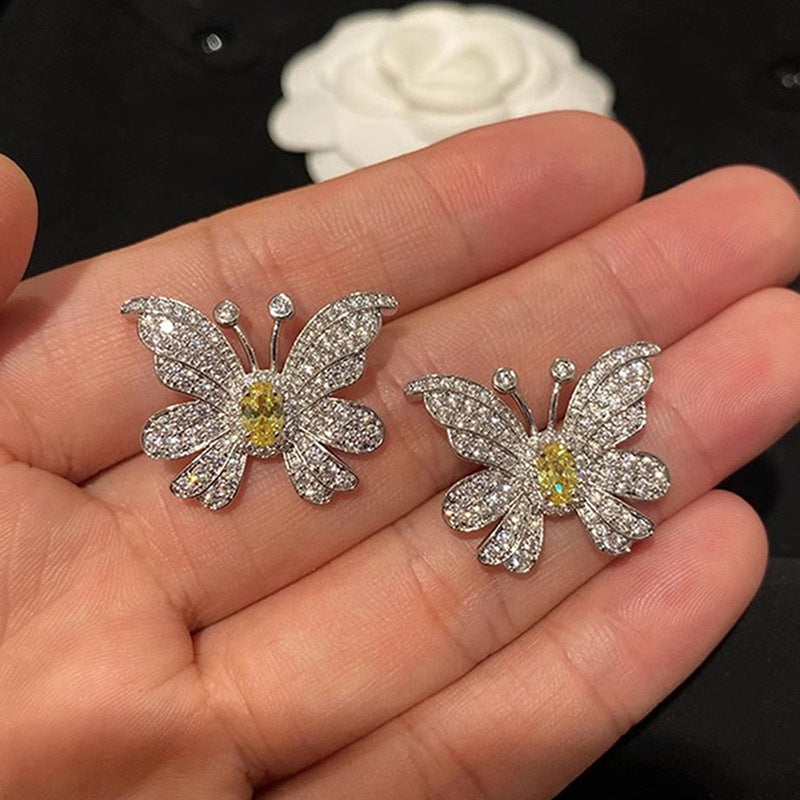 Stunning Earring for Daily Wear