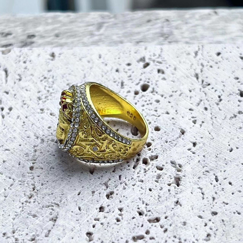 Beautiful Ring with Unique Style