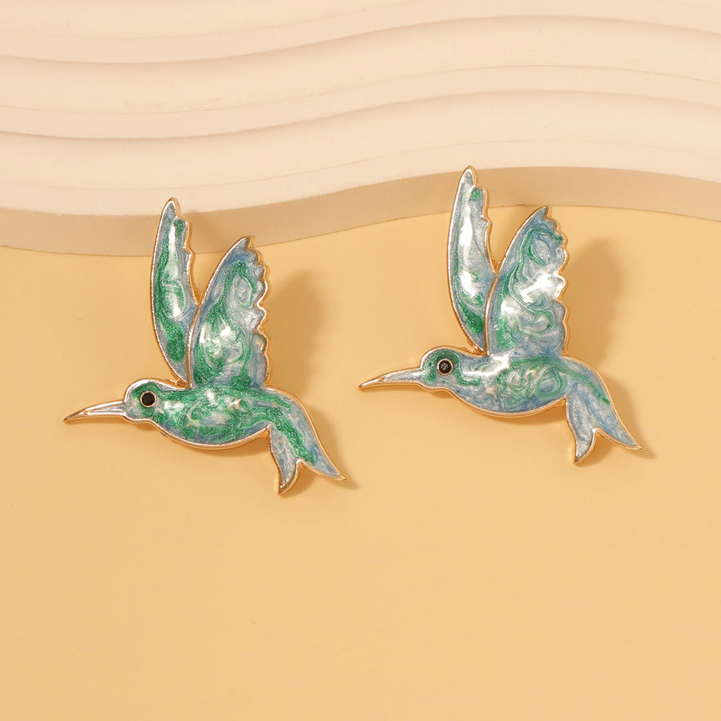 Charming Earring for Any Occasion