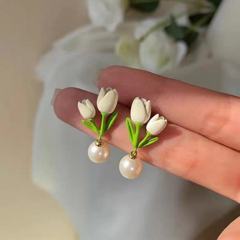 Vintage Handmade Pearl Earring