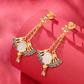 Romantic Gold Pendant for Special Moments