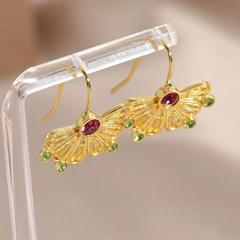 Charming Earring for Any Occasion