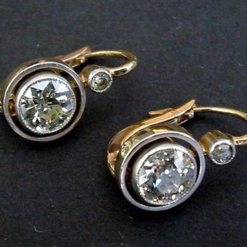 Stunning Gold Earring for Daily Wear