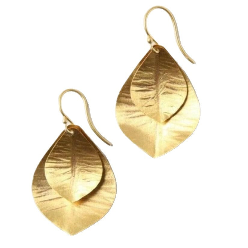Elegant Gold Earring for Every Occasion