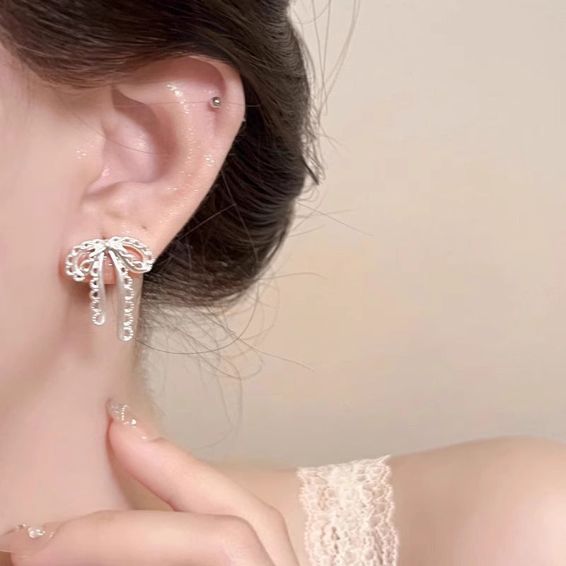 Beautiful Earring with Unique Style