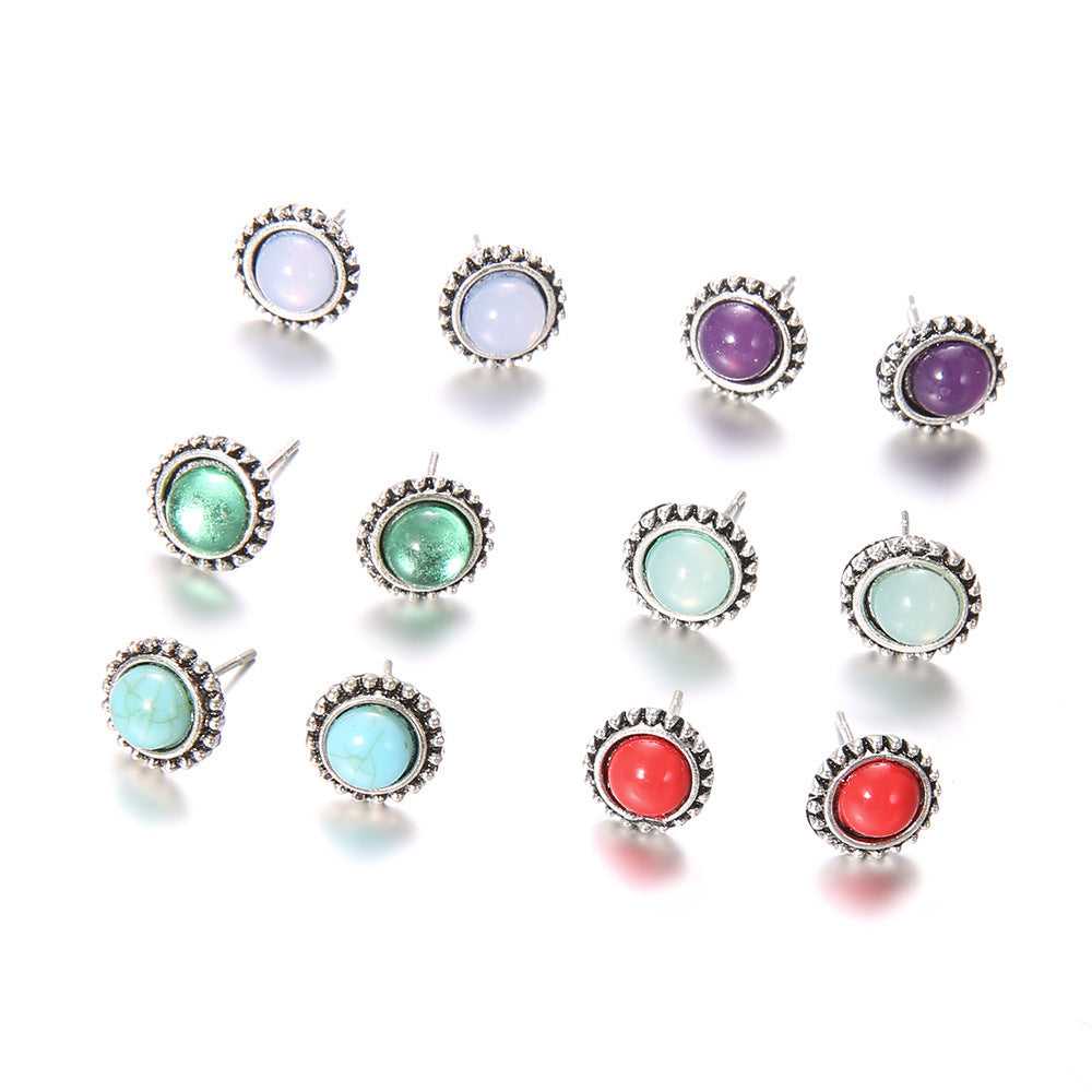 Classic Earring with Timeless Appeal