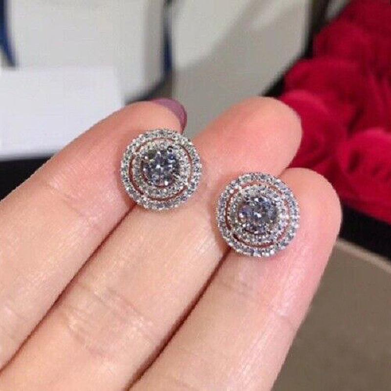 Elegant Earring for Every Occasion