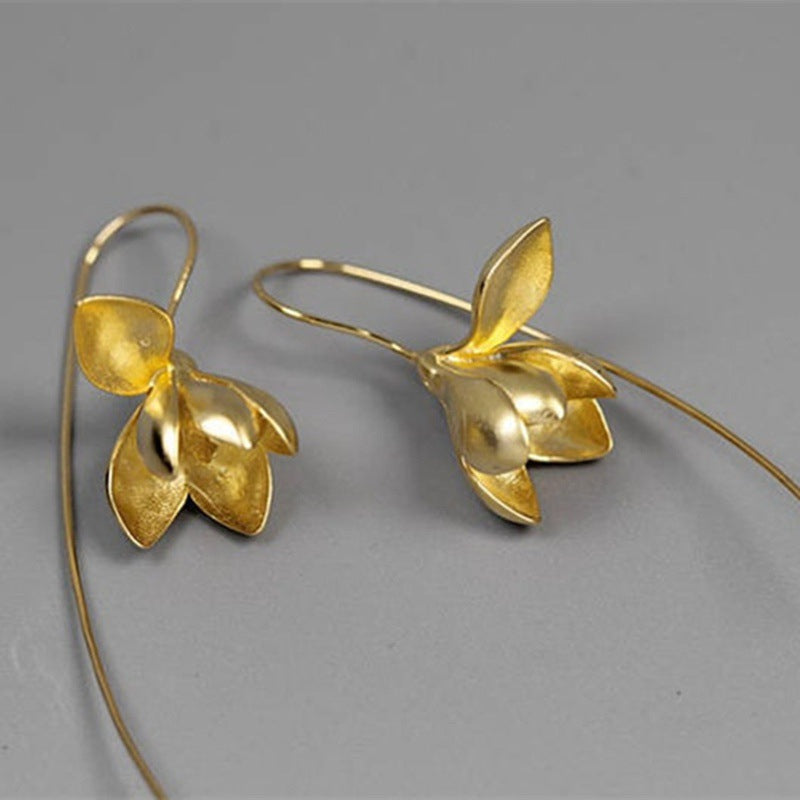 Classic Earring with Timeless Appeal