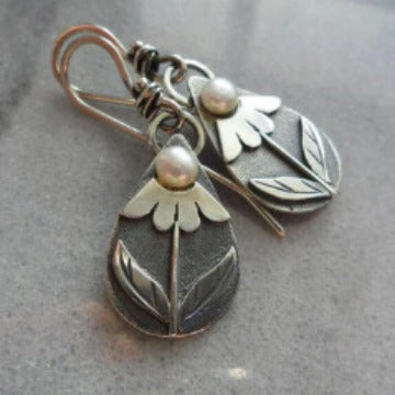 Vintage Handmade Pearl Earring