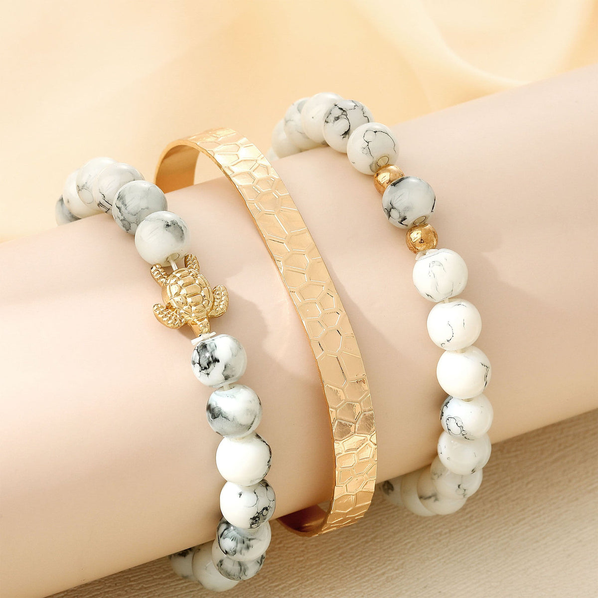 Elegant Gold Set for Every Occasion