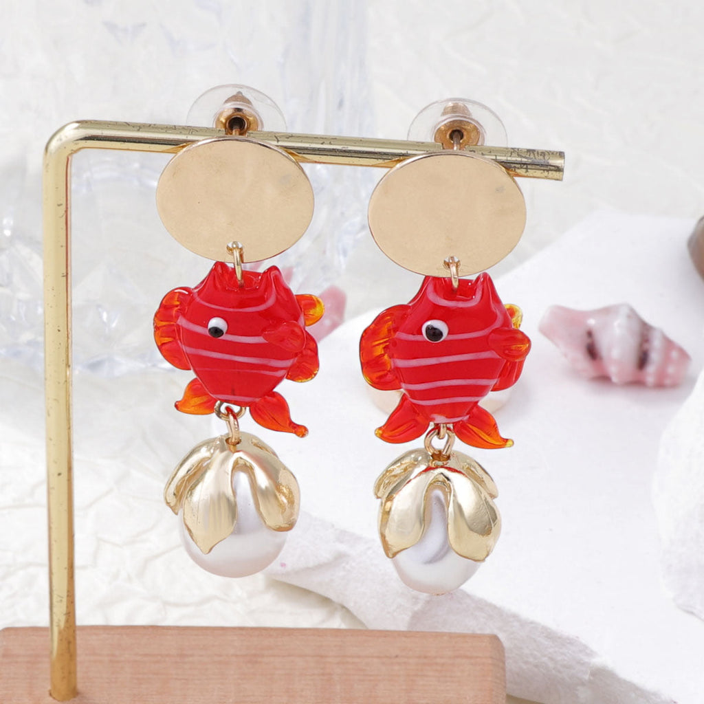 Delicate Artisan Pearl Earring